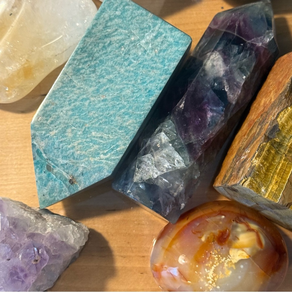 Assorted Gemstone Collection - Picture 2 of 14